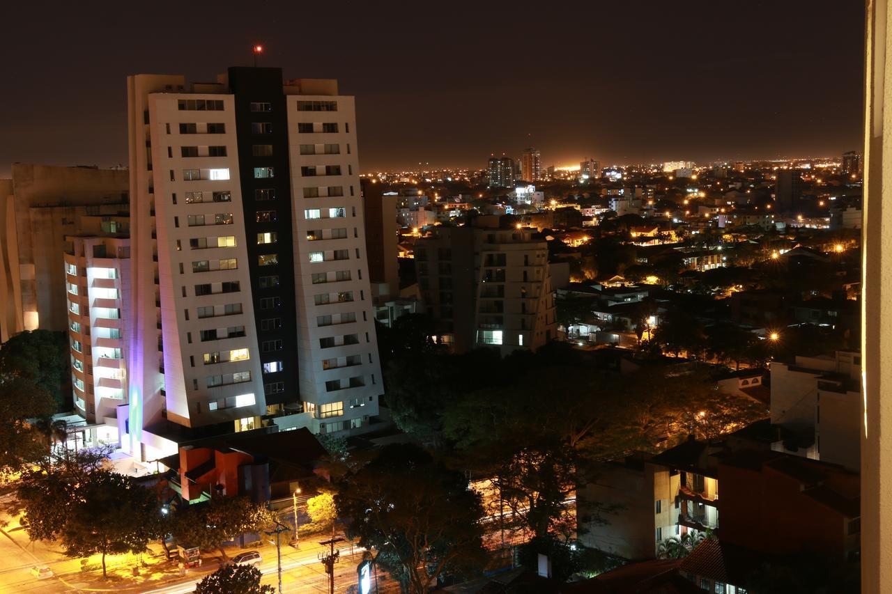 Urban Suites Apart Hotel Santa Cruz de La Sierra Exterior photo